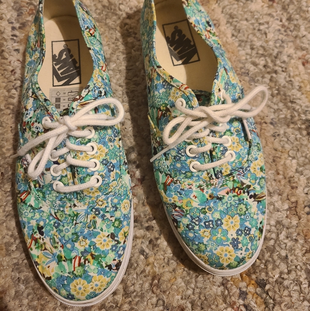 Floral vans size 7.5 in women's